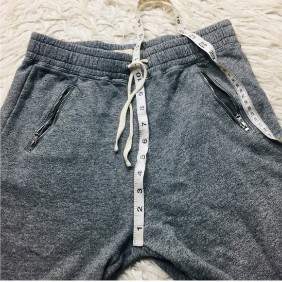 Hollister Cozy Gray Jogger Pants  Zipper Pockets Elastic With Tie Waist Women’s - Picture 7 of 9
